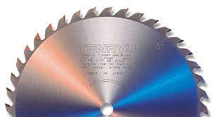 How Thick is a Table Saw Blade