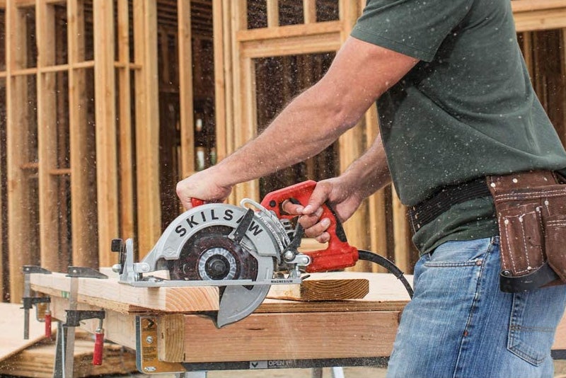 what is a circular saw used for