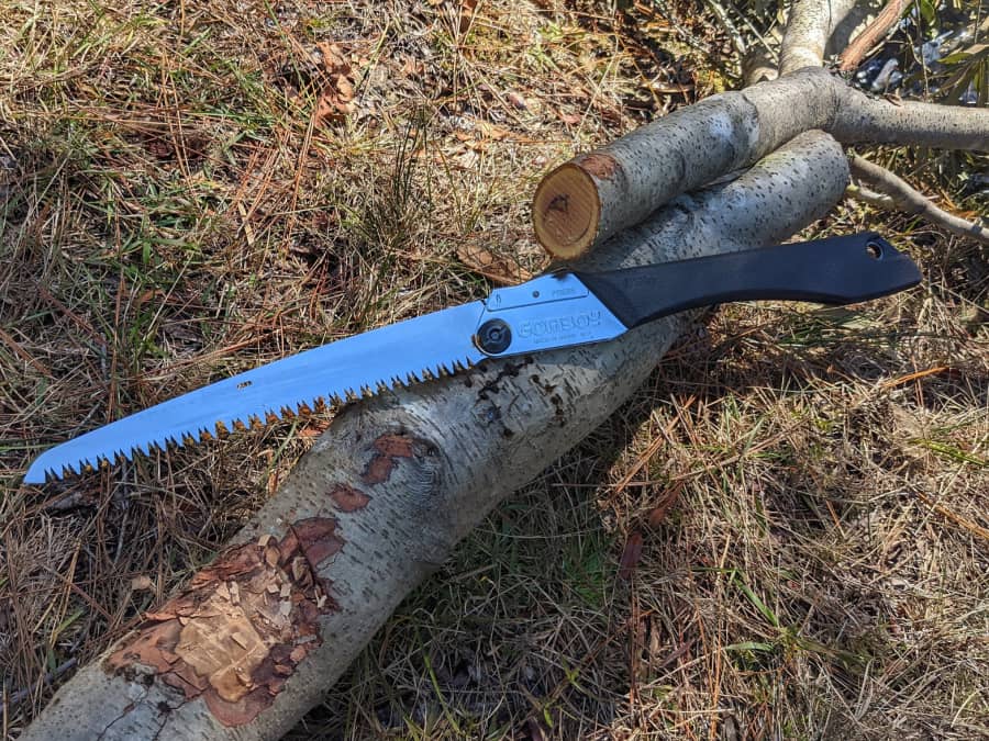 Bow saw vs. pruning saw